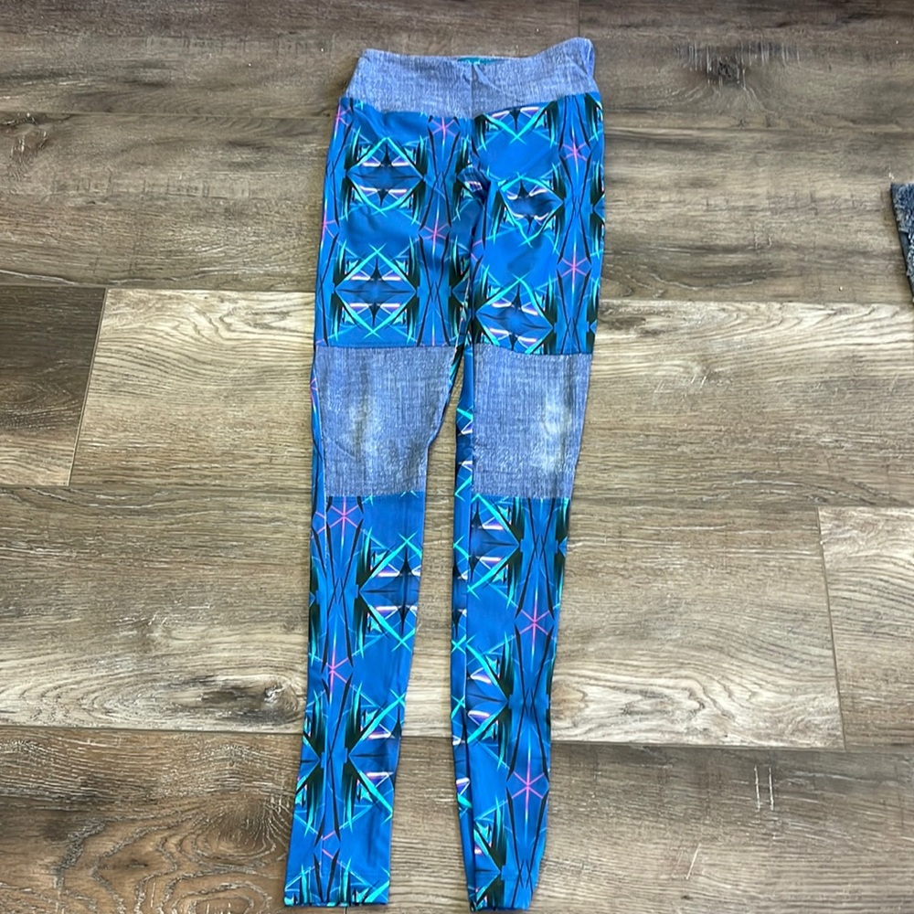 Daughters of Culture leggings worn once Size XS/S